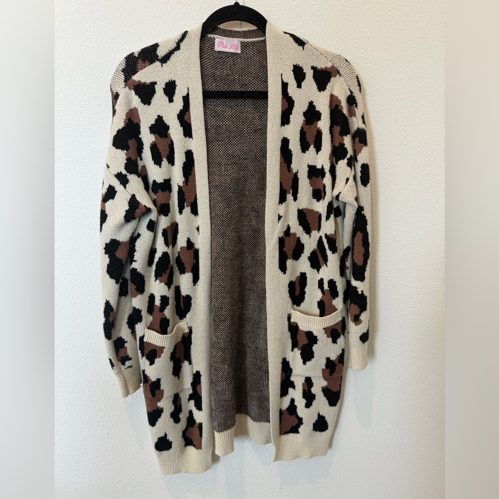Pink lily leopard cardigan